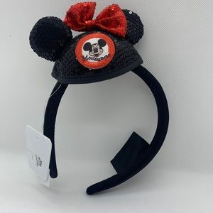 Minnie mouse ears